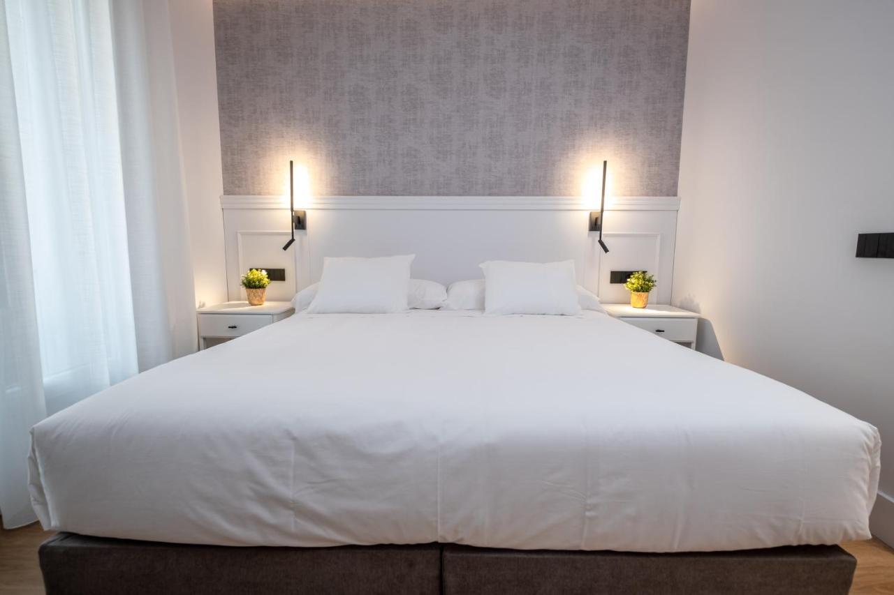 Principe De Vergara Rooms Lujo En El Centro De Logroño Buitenkant foto